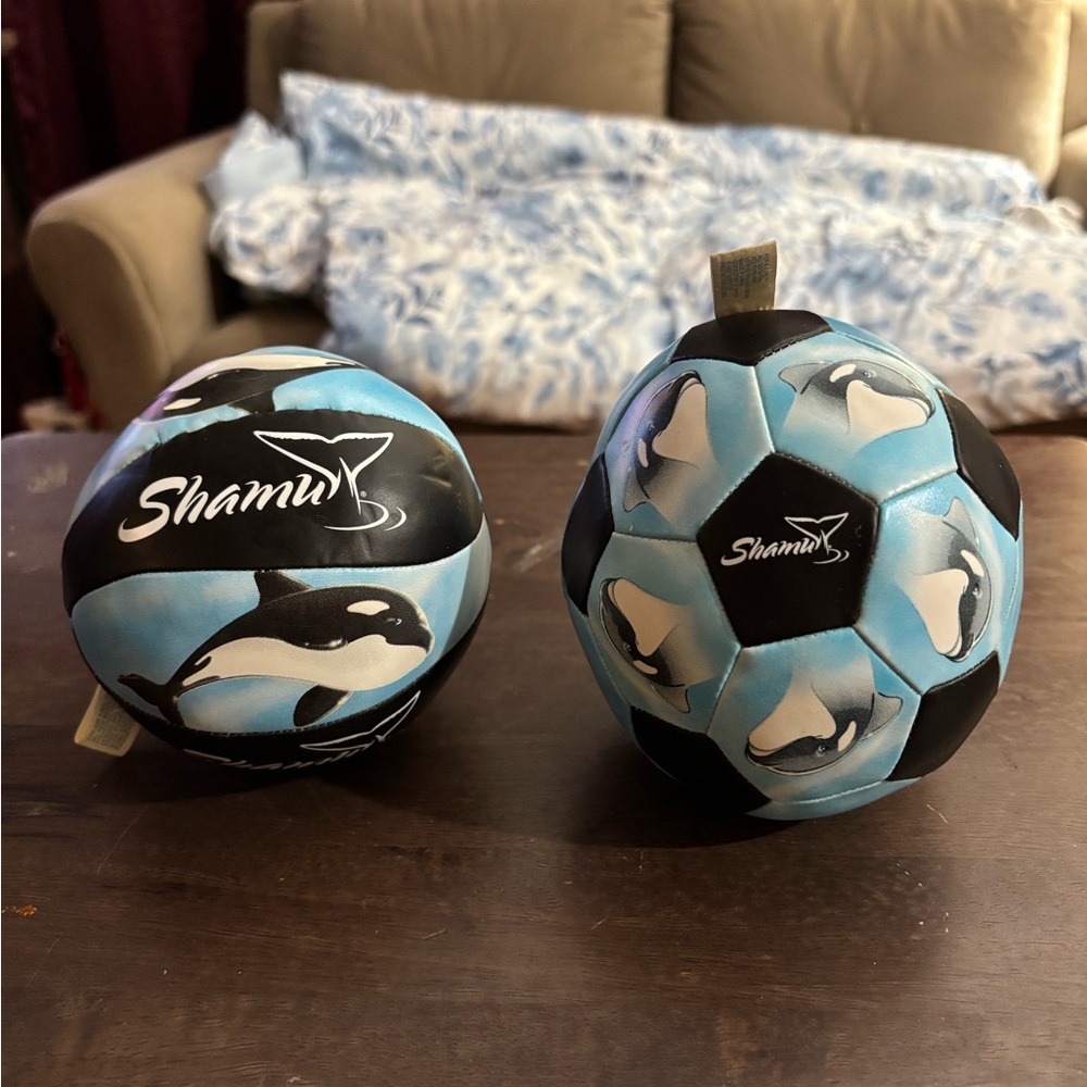 Shamu Themed Soft Plush Balls